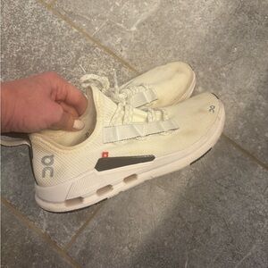 On Running Womens White Sneakers